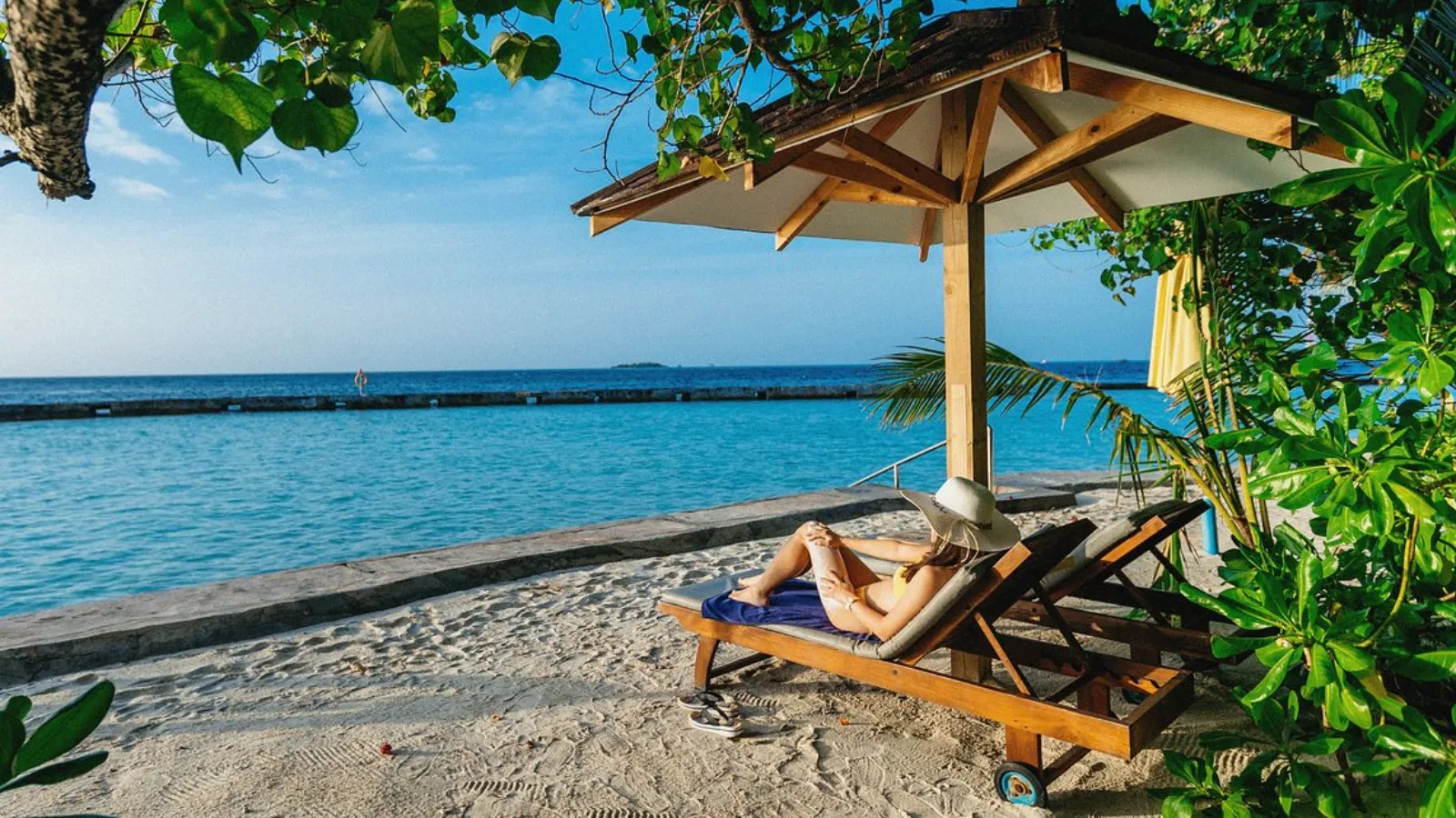 Hidden beach in India Hidden beach in India