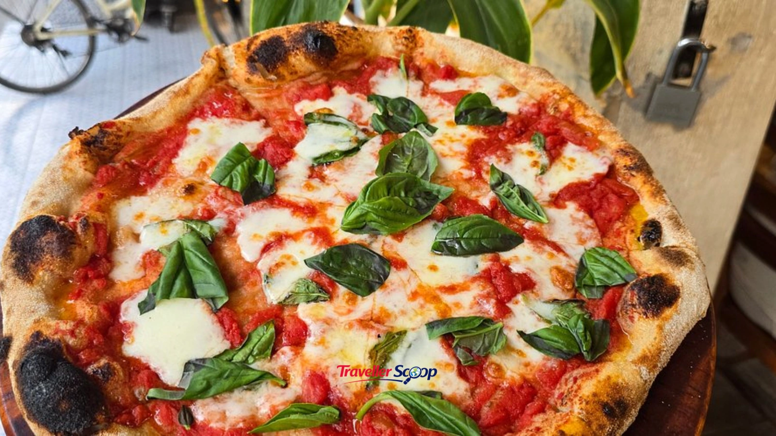 Thin crust pizza and pasta at Pizza Italia café in Mussoorie Thin crust pizza and pasta at Pizza Italia café in Mussoorie