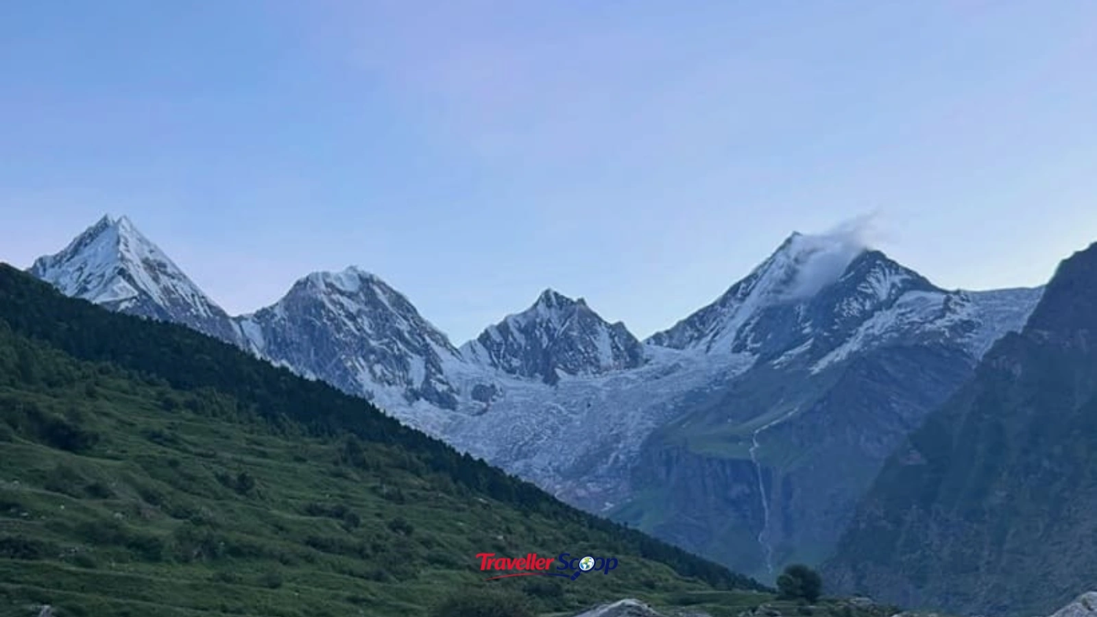 Munsiyari with Panchachuli peaks Munsiyari with Panchachuli peaks