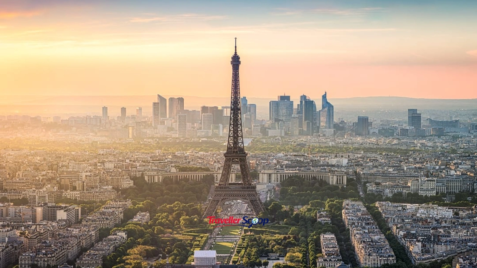 Eiffel Tower Paris sunset view for Paris vs Rome comparison Eiffel Tower Paris sunset view for Paris vs Rome comparison