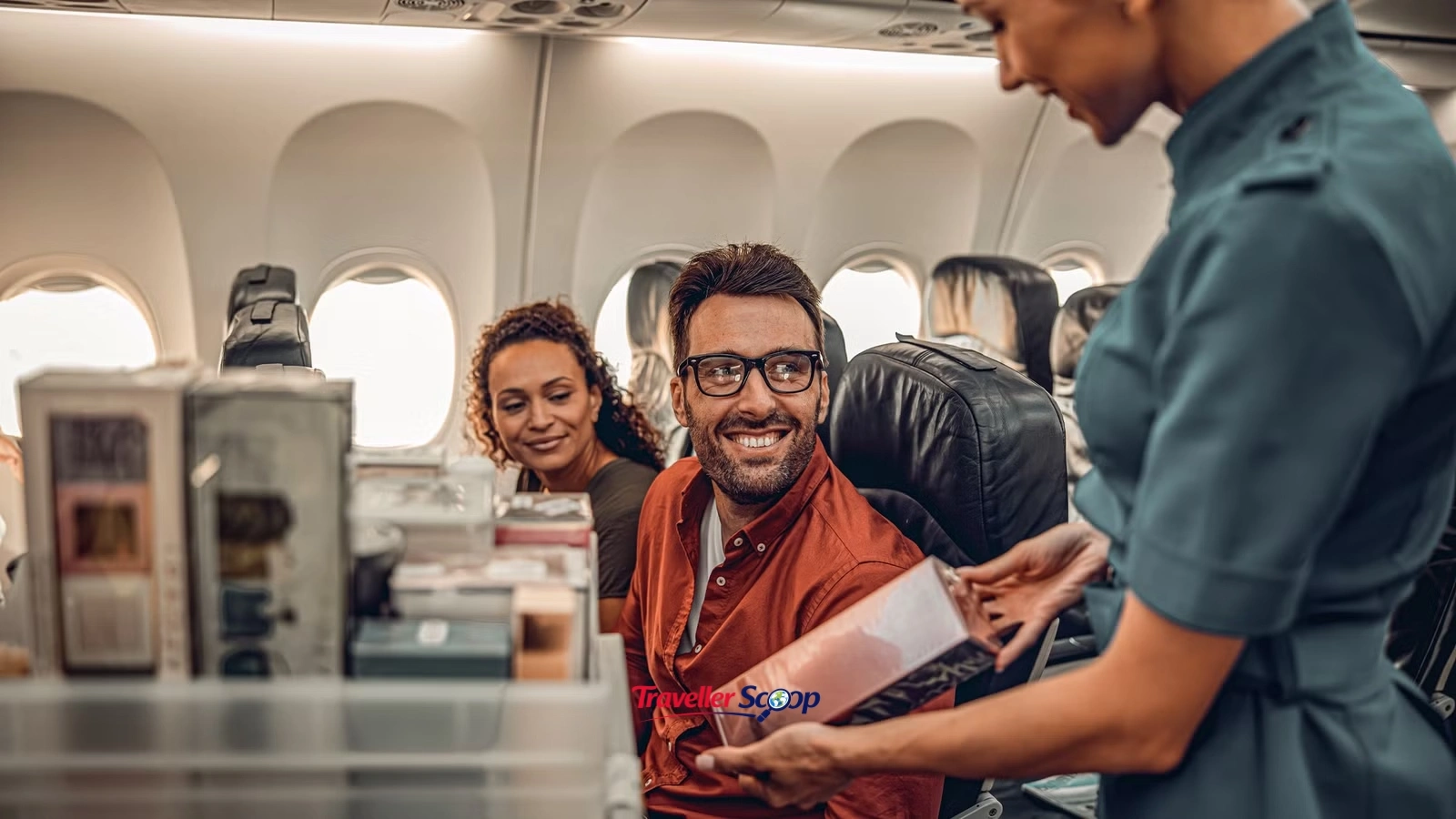 ways to impress flight attendants — passenger returning greeting while boarding plane ways to impress flight attendants — passenger returning greeting while boarding plane